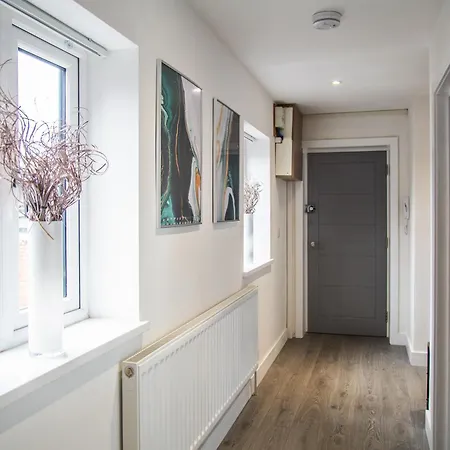 Modern And Stylish 1 Bed Flat Apartment High Wycombe Exterior photo